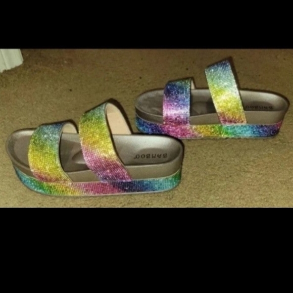 ♥︎New Rhinestone Platform Sandals♥︎ - Picture 7 of 12